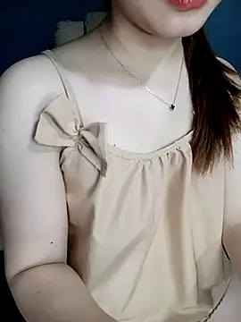 Snapshot of ChanChanLy chatting on 02/18/26, 04:32 ChanChanLy online show from 02/18/26, 04:32