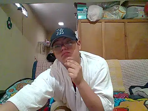 Snapshot of soyrodryp chatting on 04/27/26, 10:08 soyrodryp online show from 04/27/26, 10:08