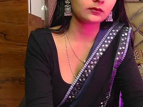 sweet riyaaa online show from 04/23/26, 04:52