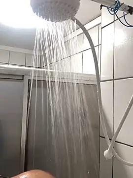 ofjuliaa online show from 03/04/26, 06:32