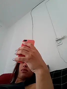 ofjuliaa online show from 01/15/26, 02:09