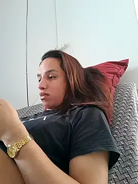 ofjuliaa online show from 06/02/26, 03:01
