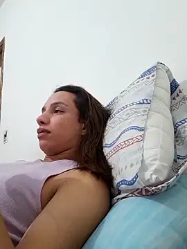 ofjuliaa online show from 06/16/26, 05:18