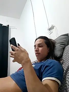 ofjuliaa online show from 06/07/26, 02:50