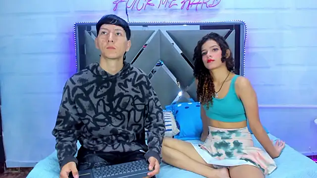 BunnyLove  online show from 03/25/26, 12:11