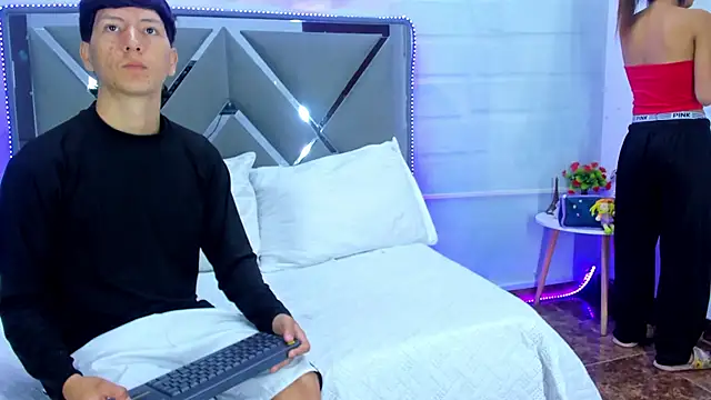 BunnyLove  online show from 04/14/26, 12:04