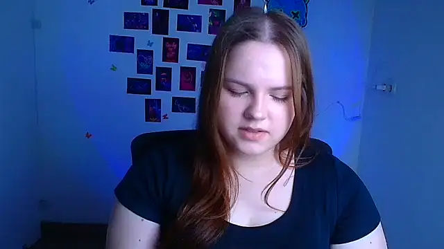 Kitty Mia Kitty online show from 04/13/26, 11:03