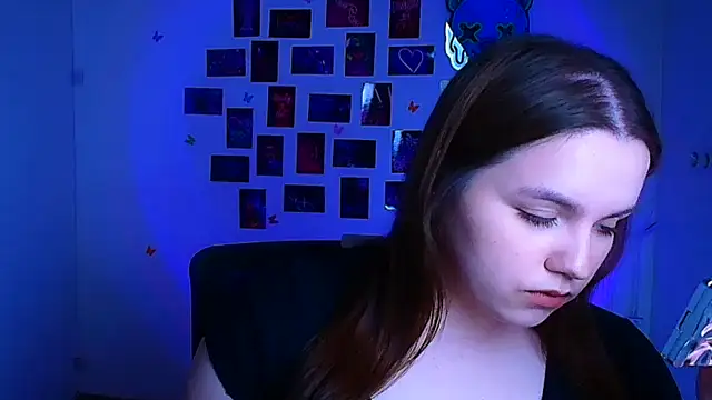 Kitty Mia Kitty online show from 04/05/26, 05:25