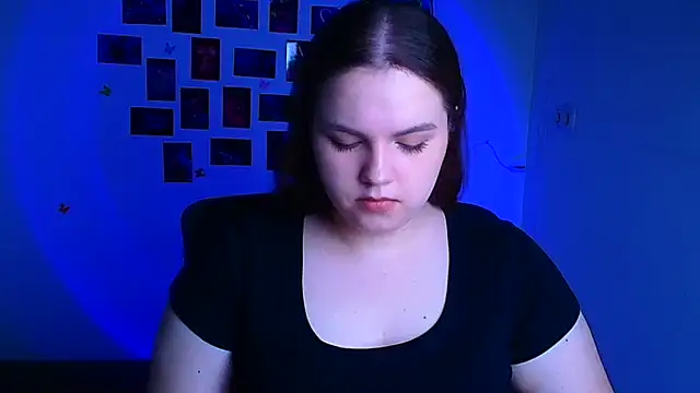 Kitty Mia Kitty online show from 03/15/26, 06:42