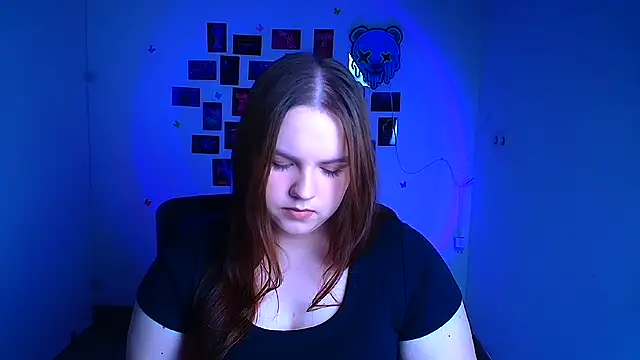 Kitty Mia Kitty online show from 04/04/26, 11:50