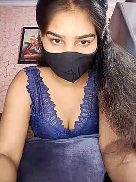 babydoll7172 online show from 02/18/26, 08:11