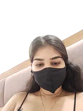 babydoll7172 online show from 02/14/26, 04:34