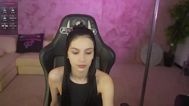 Mila Rose054 online show from 04/29/26, 03:00