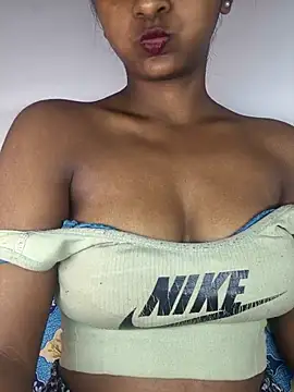 Royal-girl78 online show from 01/06/26, 04:11