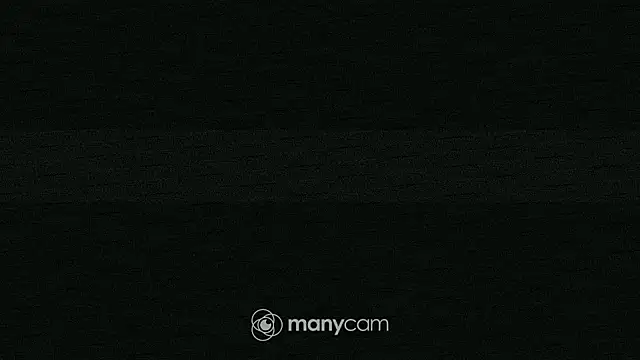 Snapshot of ambertje255 chatting on 02/05/26, 02:40 ambertje255 online show from 02/05/26, 02:40