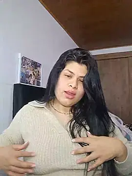 adhara-walk online show from 01/14/26, 12:58