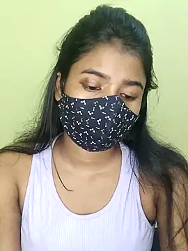 trinasa online show from 04/12/26, 09:18