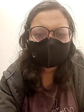 piryasharma005 online show from 01/06/26, 04:55