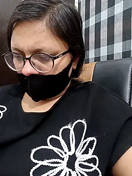 piryasharma005 online show from 03/06/26, 11:33