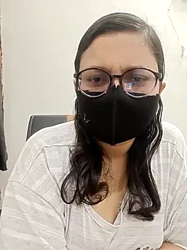 piryasharma005 online show from 02/08/26, 08:01