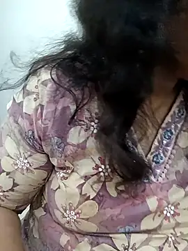 piryasharma005 online show from 01/31/26, 07:34