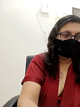 piryasharma005 online show from 01/14/26, 05:16