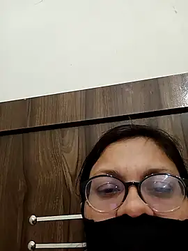 piryasharma005 online show from 02/12/26, 06:40