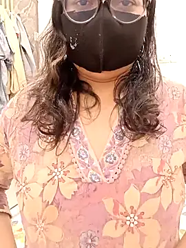 piryasharma005 online show from 01/11/26, 11:39