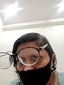 piryasharma005 online show from 01/18/26, 05:16