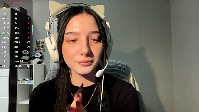 TomiRodenberg online show from 01/12/26, 01:40