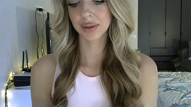 LizaSweetyq online show from 02/24/26, 10:05