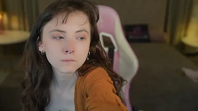 Orly flame online show from 04/16/26, 12:06