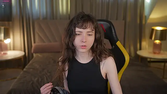 Orly flame online show from 03/06/26, 03:29