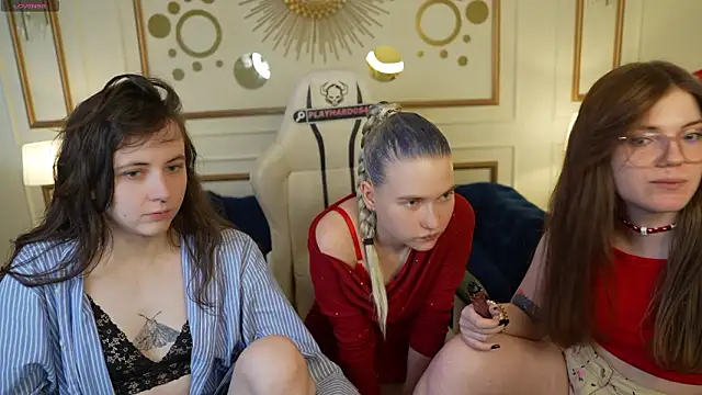 Orly flame online show from 03/11/26, 03:39