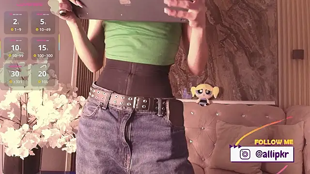 Allison Parker1  online show from 01/31/26, 08:29