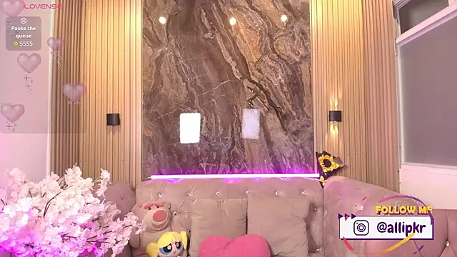 Allison Parker1  online show from 03/19/26, 12:16