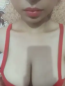Snapshot of PinkyPrivateFun chatting on 07/14/26, 06:29 PinkyPrivateFun online show from 07/14/26, 06:29