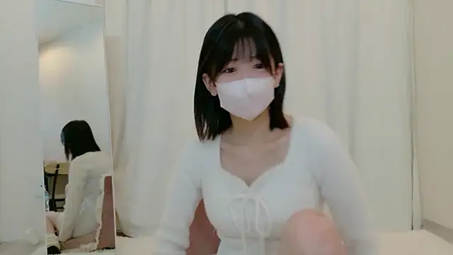 Snapshot of yuruchan_ chatting on 02/14/26, 02:28 yuruchan online show from 02/14/26, 02:28