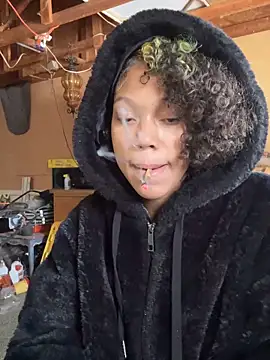 Snapshot of Tamiii420 chatting on 02/02/26, 04:39 Tamiii420 online show from 02/02/26, 04:39