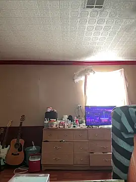 Snapshot of Tamiii420 chatting on 02/05/26, 03:52 Tamiii420 online show from 02/05/26, 03:52