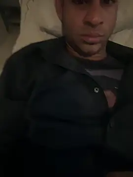 Snapshot of ZF-Athlete chatting on 03/02/26, 12:00 ZF-Athlete online show from 03/02/26, 12:00