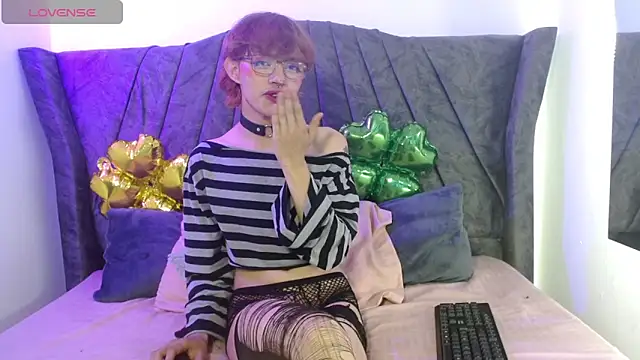 Angel adrien online show from 03/18/26, 01:02