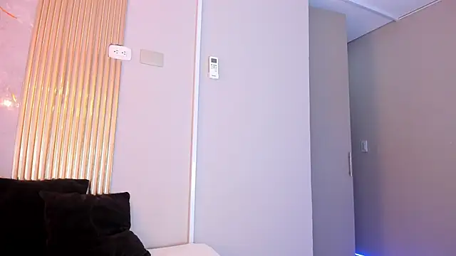 Snapshot of AlanaBlair_ chatting on 02/02/26, 07:35 AlanaBlair online show from 02/02/26, 07:35