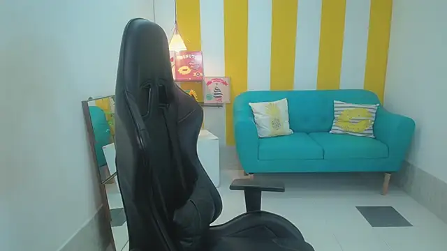 esmeralda cuisman online show from 01/17/26, 11:25