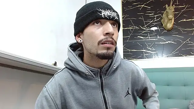 Juan-Jose69 online show from 01/11/26, 03:35