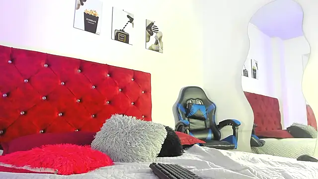 Liamsubtle01 online show from 05/22/26, 11:19