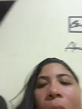 Snapshot of Indiafogosa23 chatting on 06/25/26, 01:14 Indiafogosa23 online show from 06/25/26, 01:14
