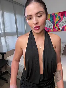 Snapshot of SofiaGomez444 chatting on 02/11/26, 04:07 SofiaGomez444 online show from 02/11/26, 04:07