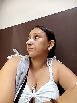 Snapshot of Andry-19 chatting on 03/04/26, 08:38 Andry-19 online show from 03/04/26, 08:38