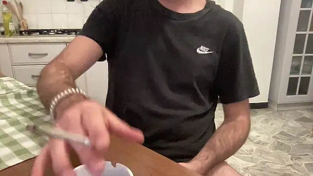 Al0neB0y01 online show from 01/07/26, 09:09